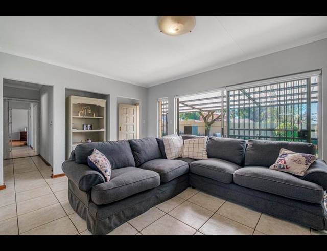 3 BEDROOM HOUSE FOR SALE IN RANDPARK RIDGE